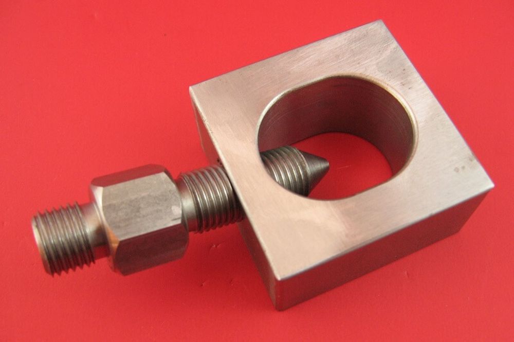 Injector Fixture 5.9 Dodge Cummins VP44 24V Injector Pop Tester Adapter